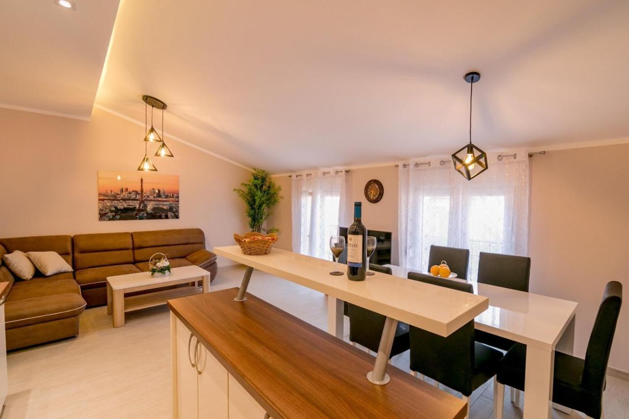 Apartmani Matej コトル エクステリア 写真