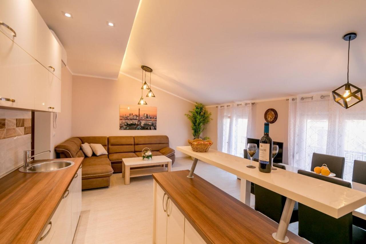 Apartmani Matej コトル エクステリア 写真