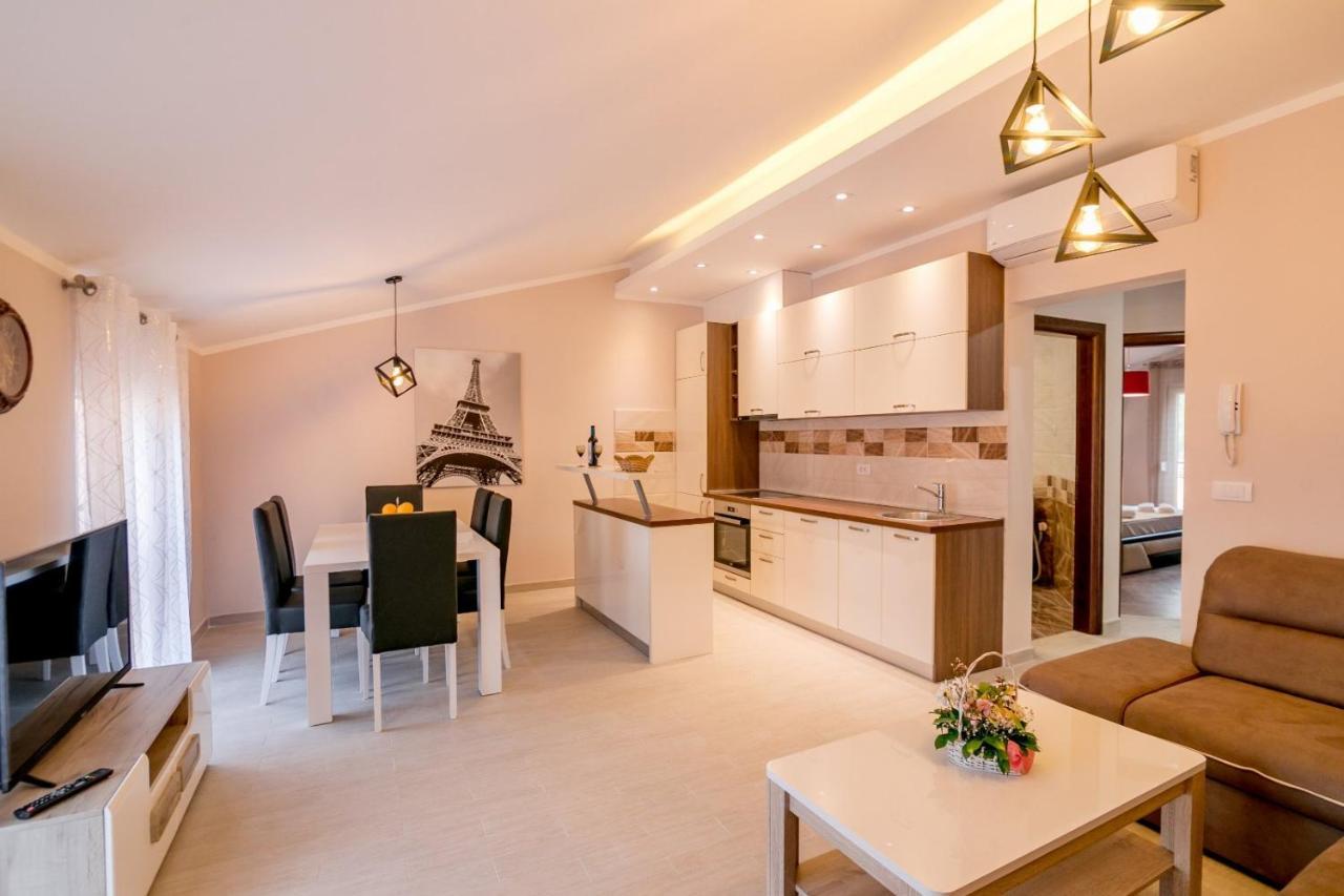 Apartmani Matej コトル エクステリア 写真