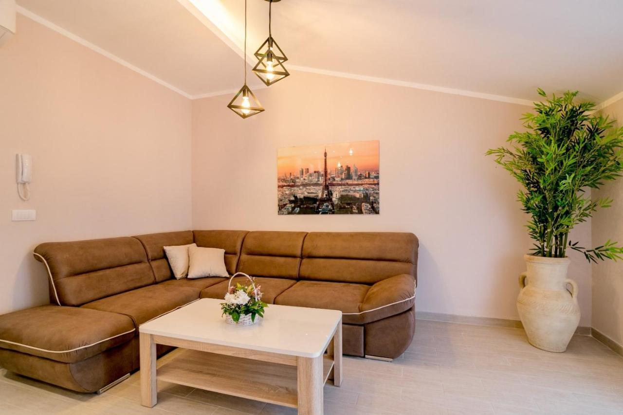 Apartmani Matej コトル エクステリア 写真