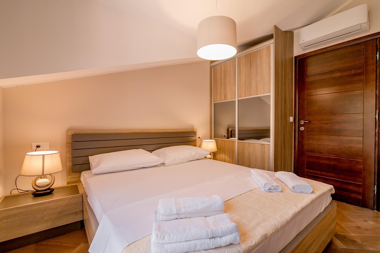 Apartmani Matej コトル エクステリア 写真